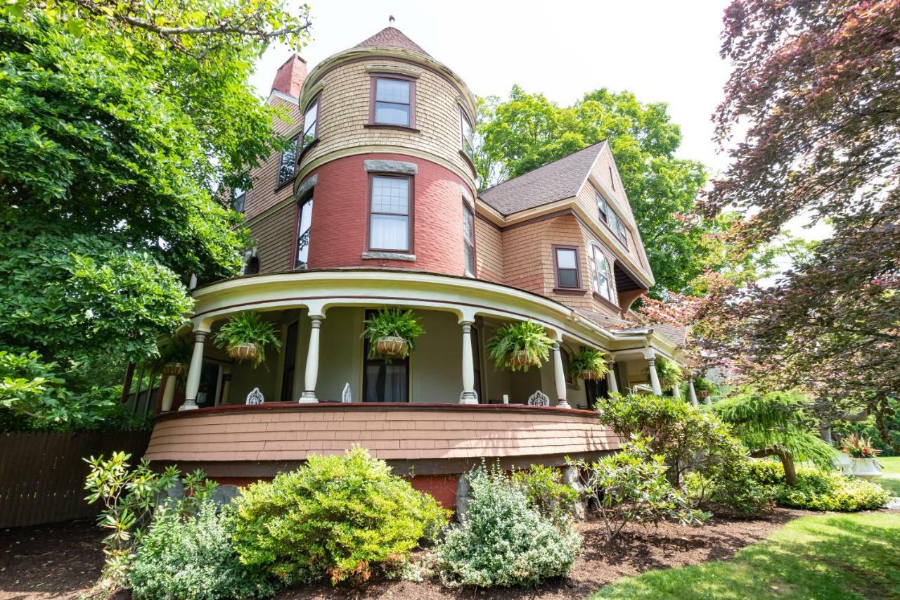 ساراتوغا سبرينغس، نيويورك Saratoga Dreams Bed And Breakfast المظهر الخارجي الصورة